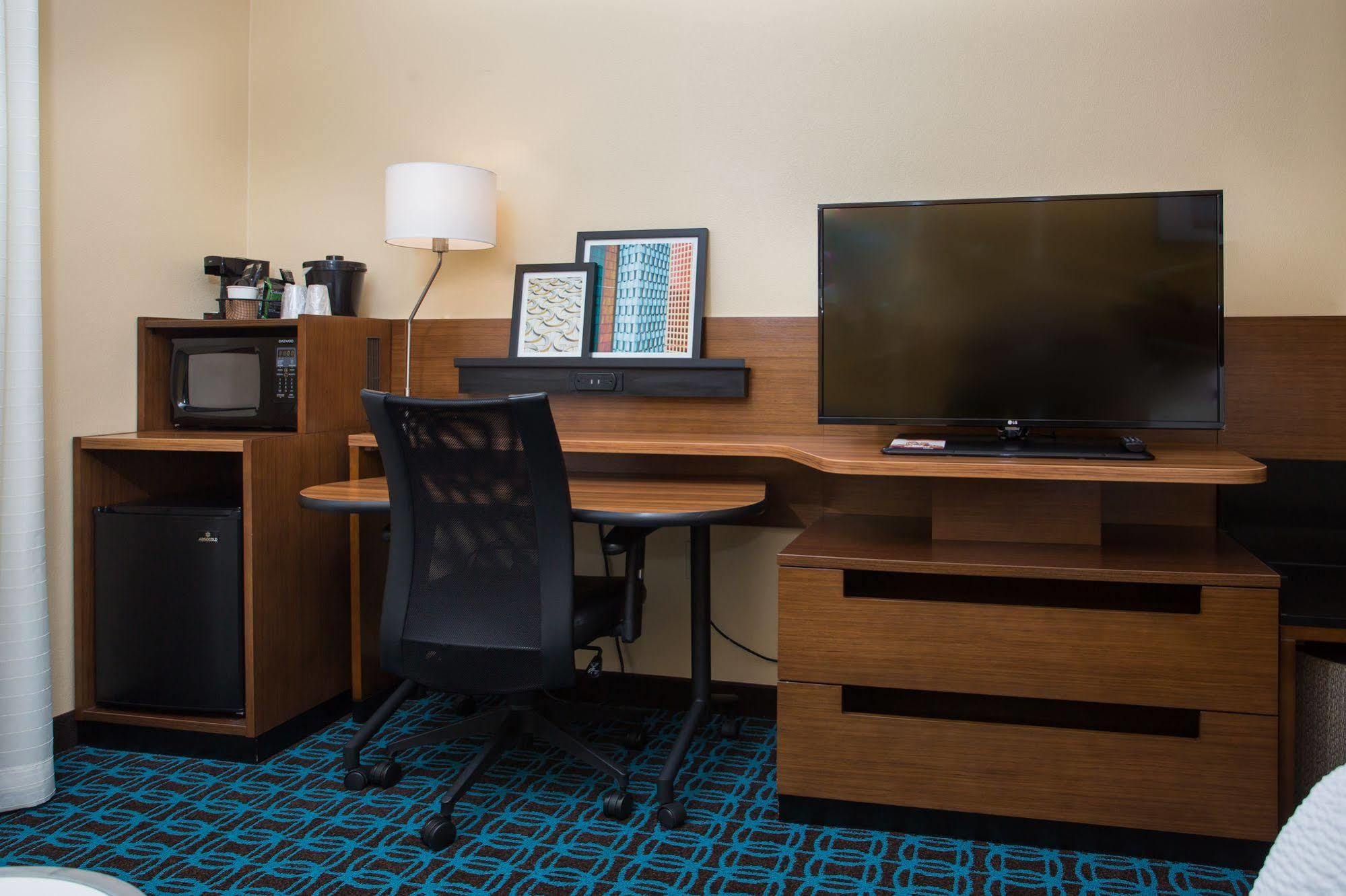 Fairfield By Marriott Inn & Suites Raynham Middleborough/Plymouth Extérieur photo