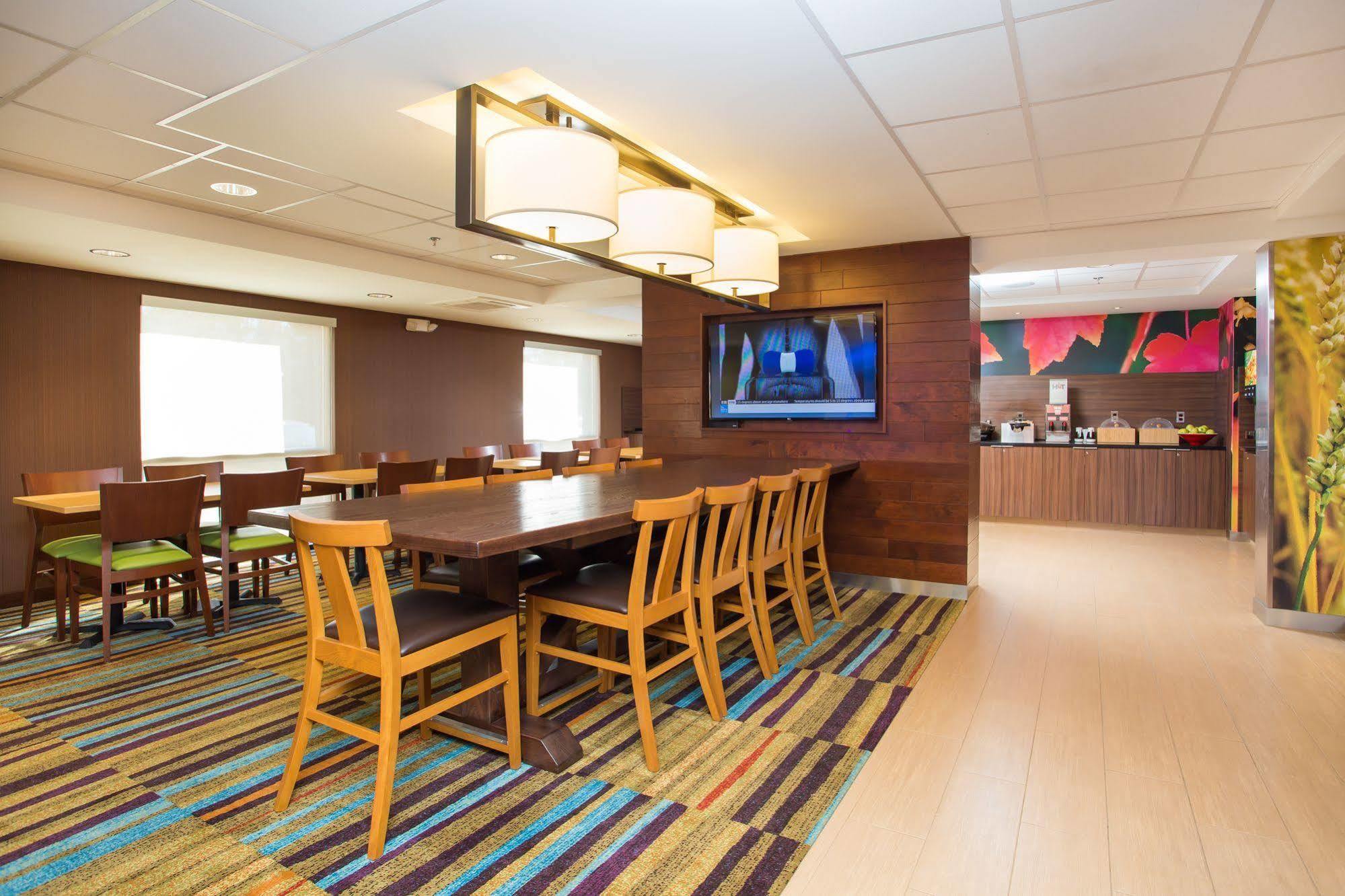 Fairfield By Marriott Inn & Suites Raynham Middleborough/Plymouth Extérieur photo